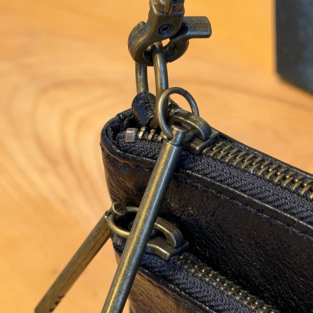 Elliott Lucca Black Leather Chain Strap Crossbody Bag - Picture 7 of 16